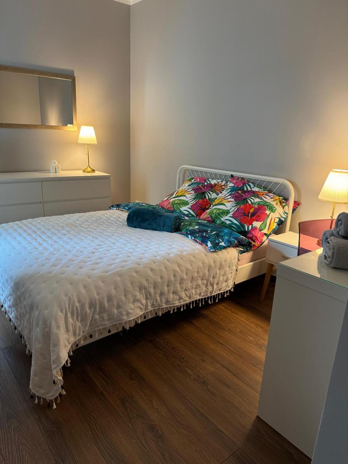 Apartment Metro Slodowiec Free Parking Warszawa Eksteriør bilde